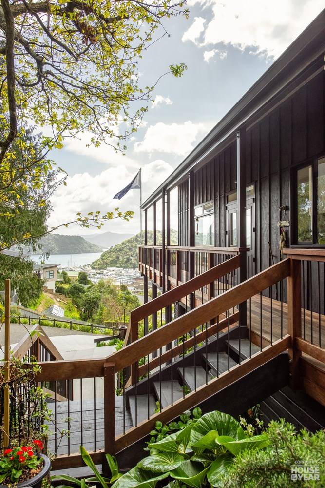 Picton Hillside New Build — Covered verandah